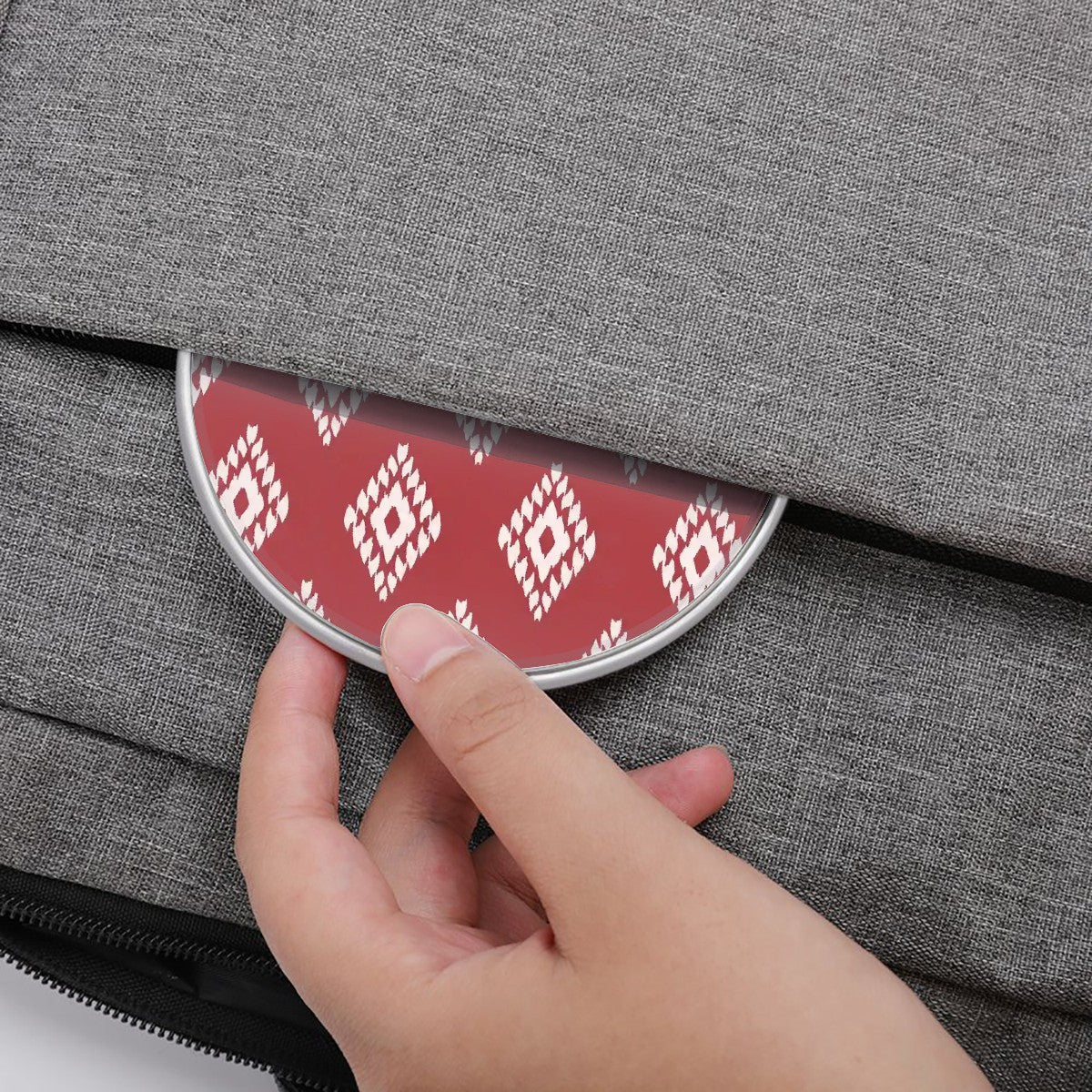 Ruby Ikat | Wireless Charger