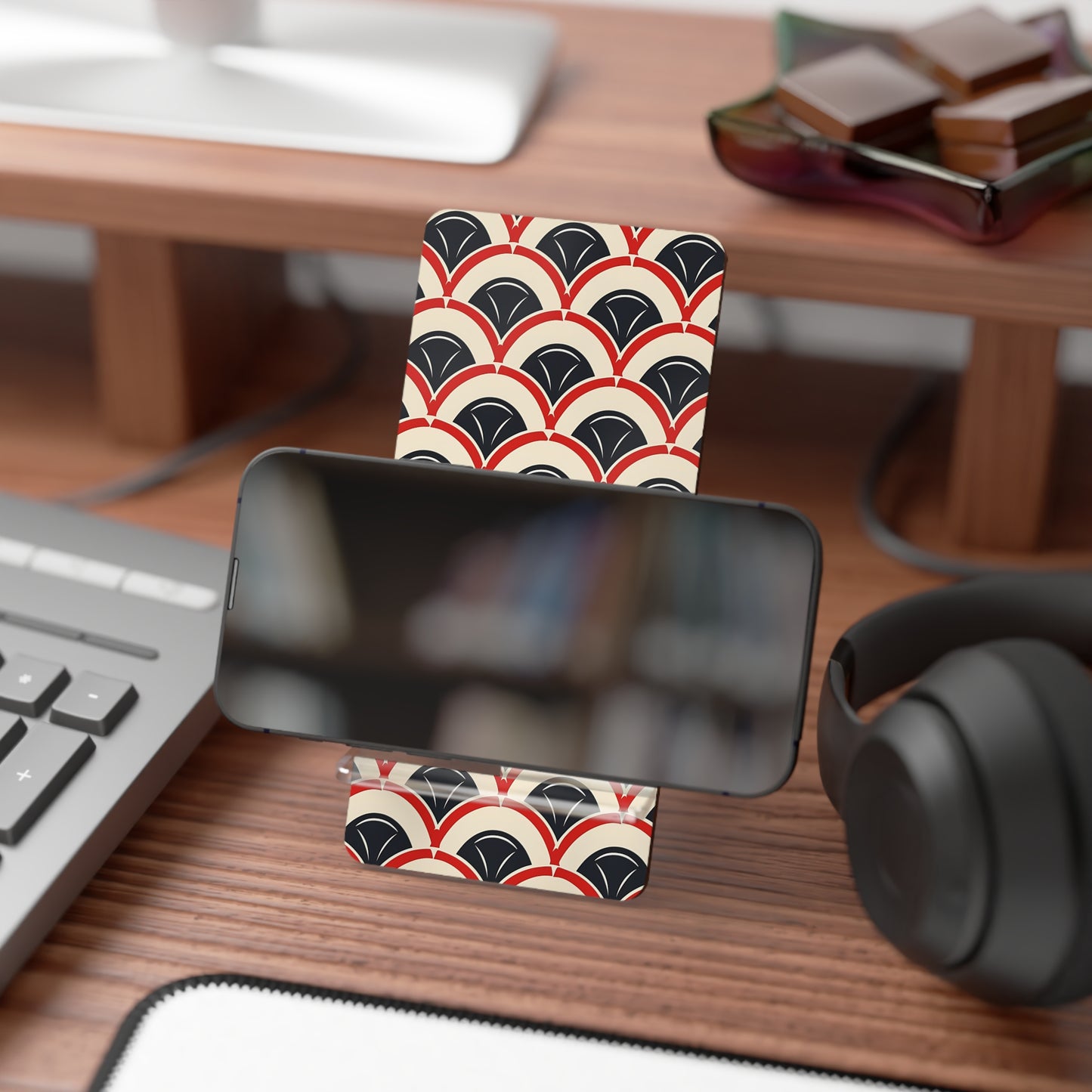 Akai Wave | Mobile Display Stand
