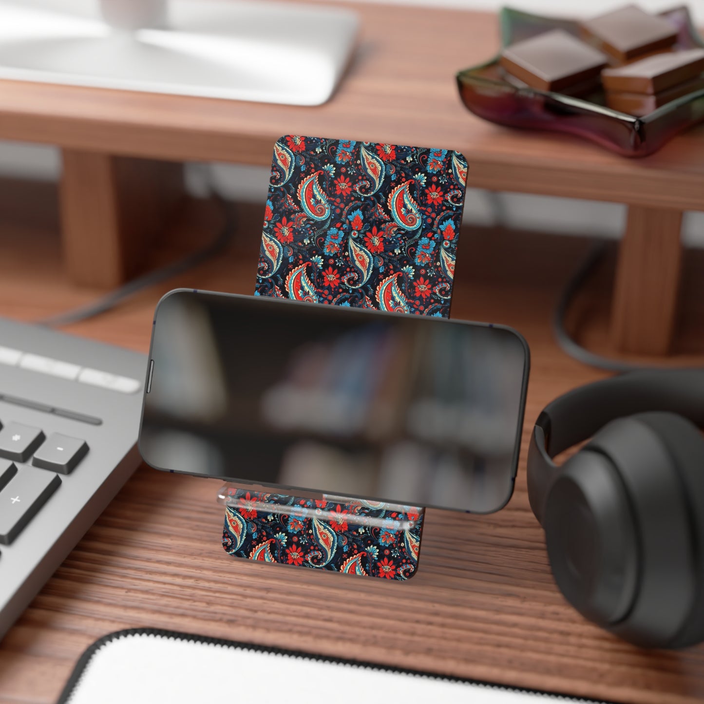 Velour Night | Mobile Display Stand