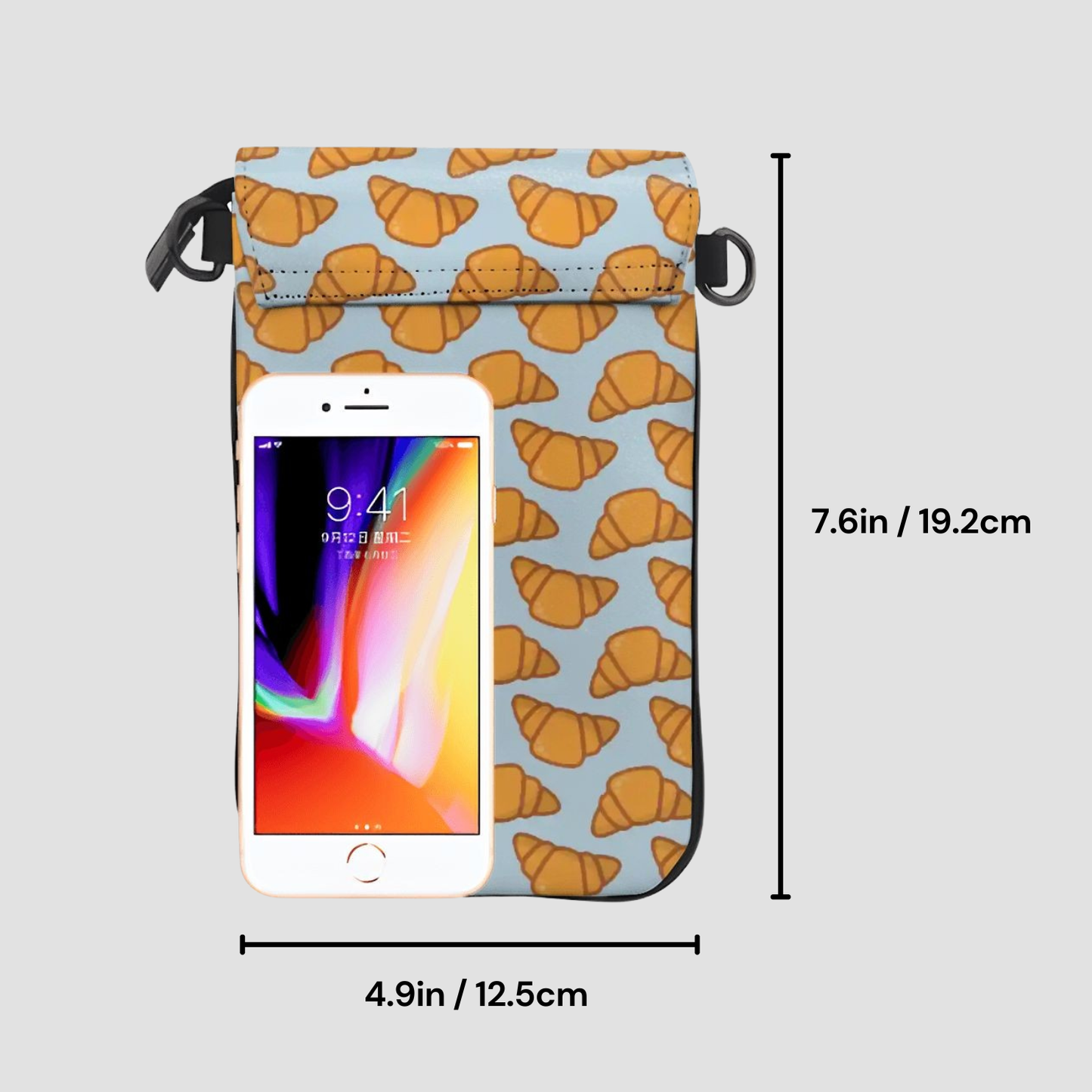 Phone case with croissant pattern and smartphone inside, showing dimensions. | Casenari