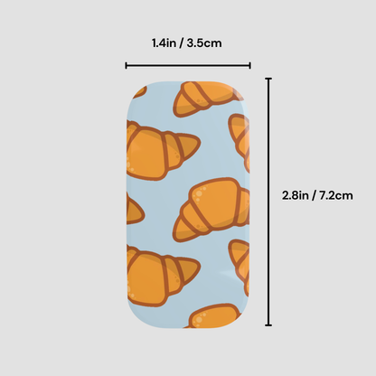 Phone case with croissant pattern and measurements on a light gray background | Casenari