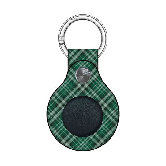 Green plaid keychain with a black circle and silver ring on a white background | Casenari