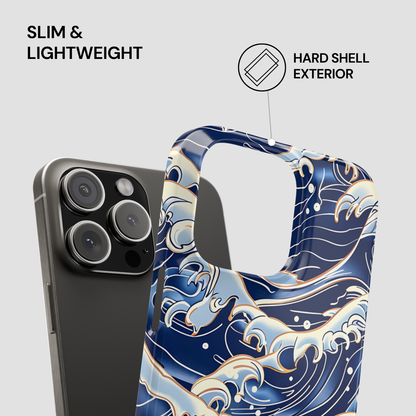 Phone case with wave design and text highlighting slim, lightweight, and hard shell exterior features | Casenari