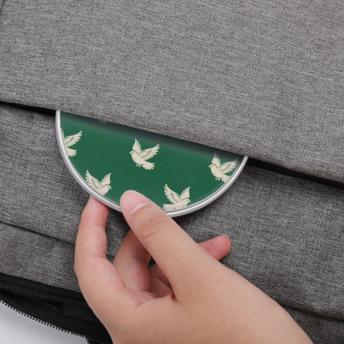 Royal Dove | Wireless Charger